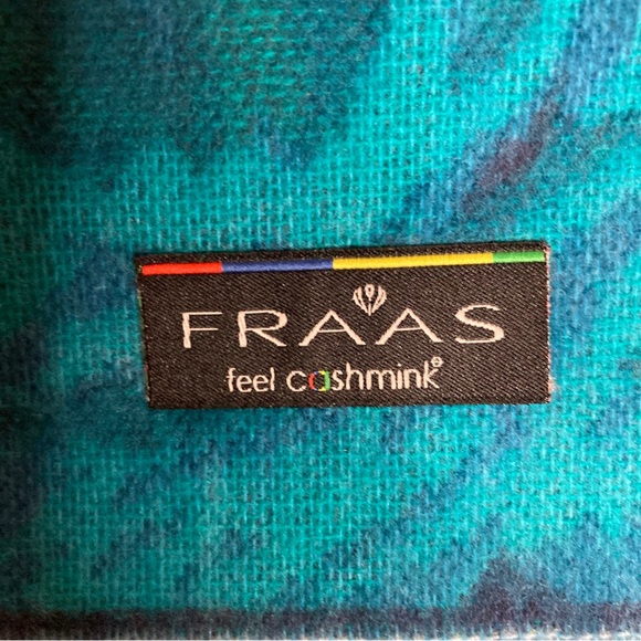 Soft winter scarf by FRAAS, Feel Cashmink, Blue, Turquoise, Gold - Picture 3 of 9